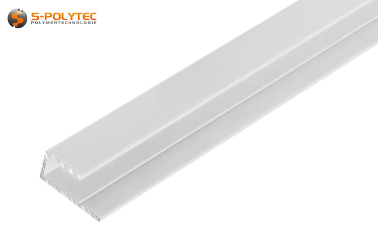 The white U-profiles made of solid aluminium are suitable for finishing panels with a thickness of 3mm, 6mm or 8mm, depending on the version