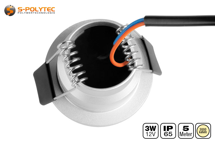 The dimmable Ø 36mm spotlight has an installation diameter of 28mm and an installation depth of just 29mm